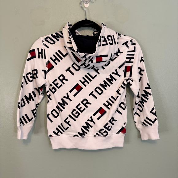 Tommy Hilfiger Hoodie Sweatshirt Boys 5 White All Over Logo Fleece Pullover NWT - Picture 2 of 8